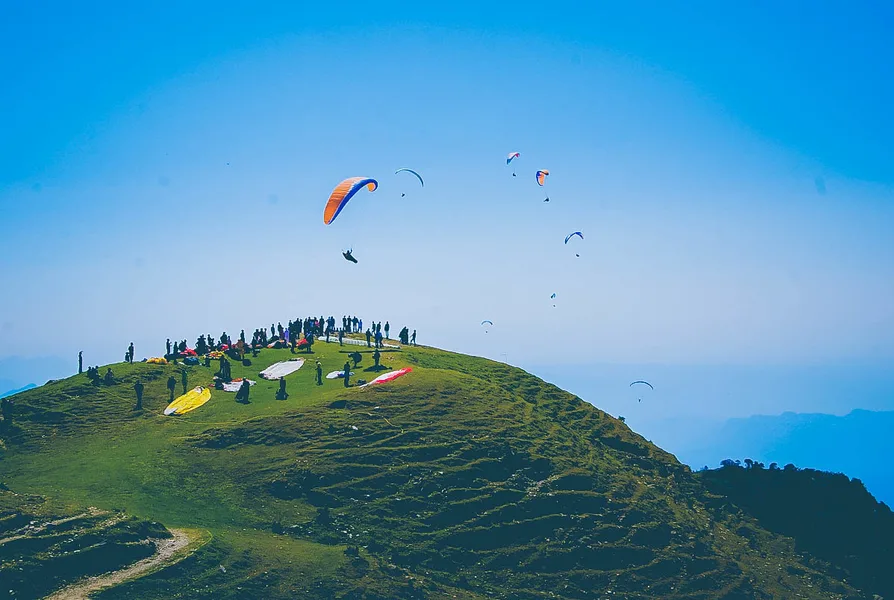 Paragliding In Bir Billing - Sheeraz Ahmad