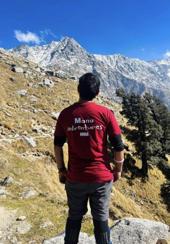 Trekking in Himalayan