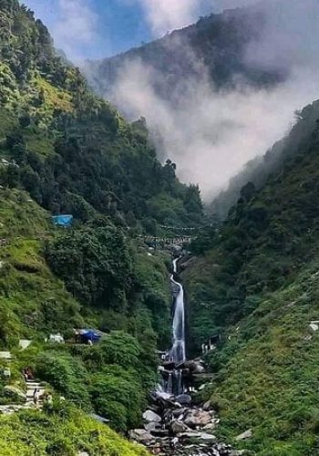 bhagsunag-waterfall-is